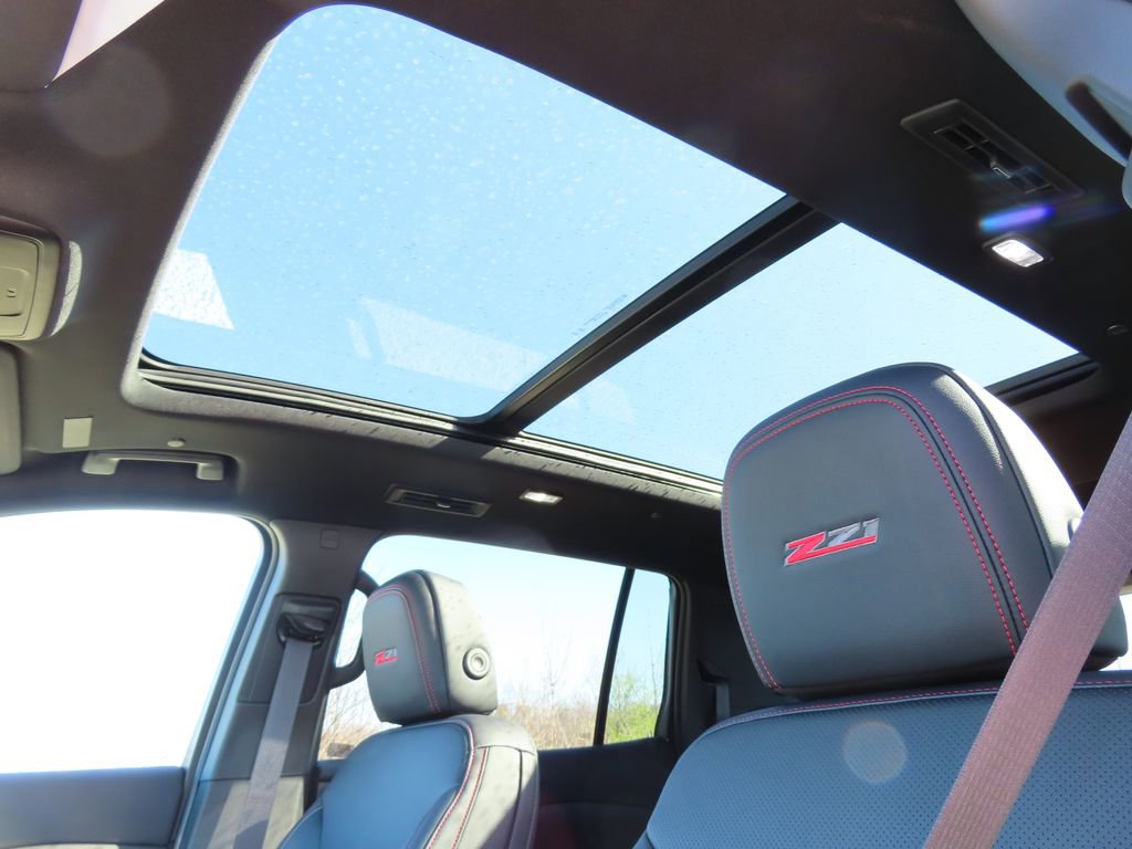 New 2026 Chevrolet Traverse Z71 image 7