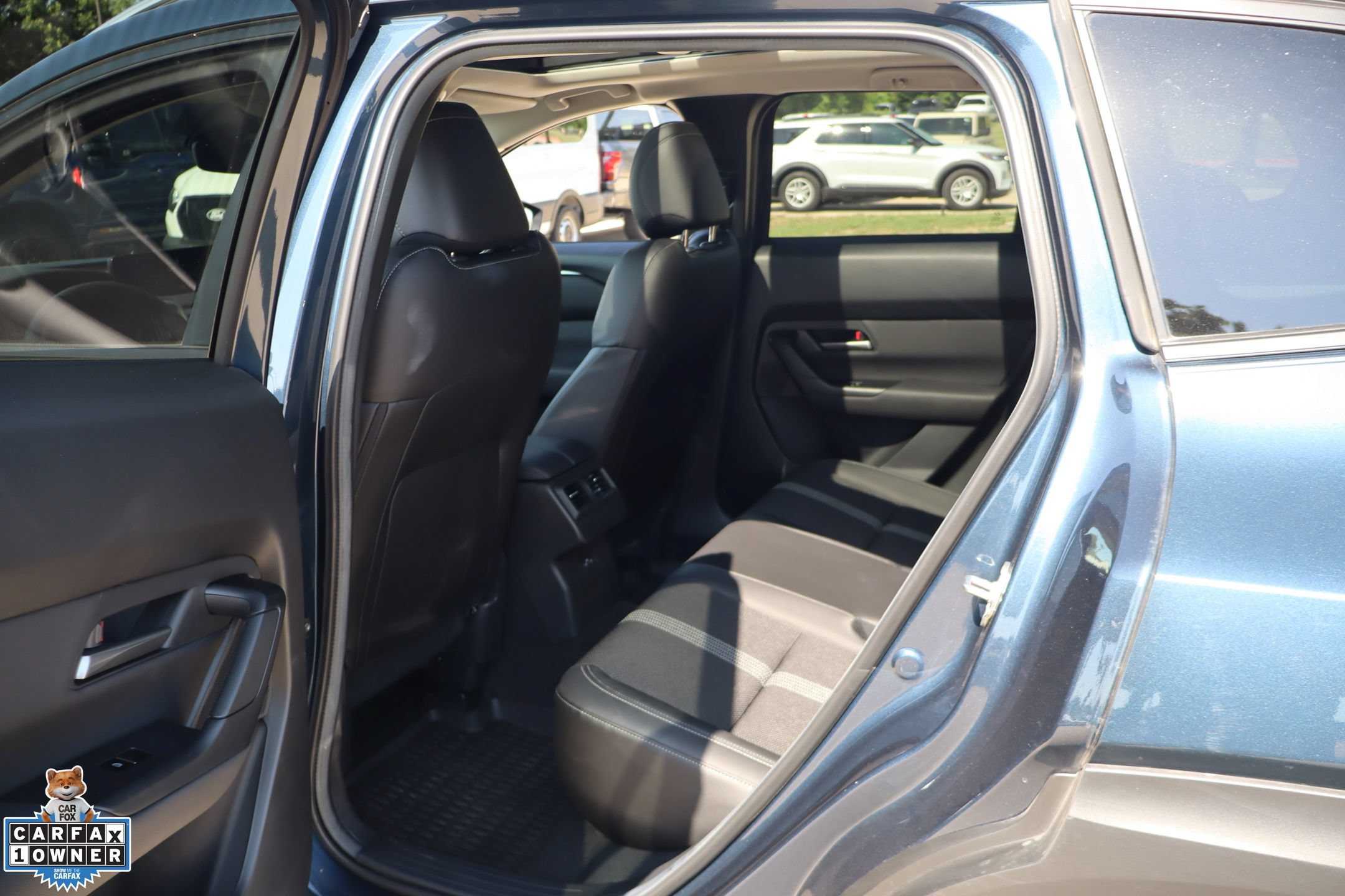 Used 2025 MAZDA CX-50 AWD 2.5 S w/ Premium Package image 25