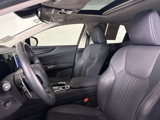 Certified 2025 Lexus NX 350 AWD w/ Accessory Package (2T) image 5