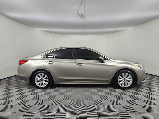 Used 2017 Subaru Legacy 2.5i Premium AWD/4WD image 6