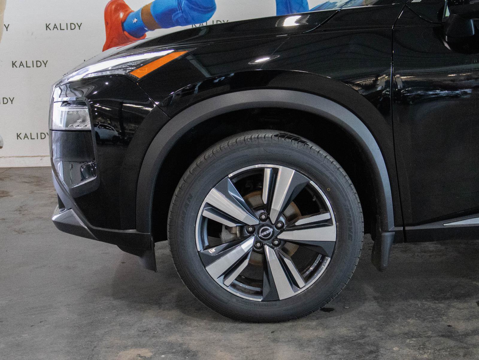 Used 2023 Nissan Rogue SL image 16