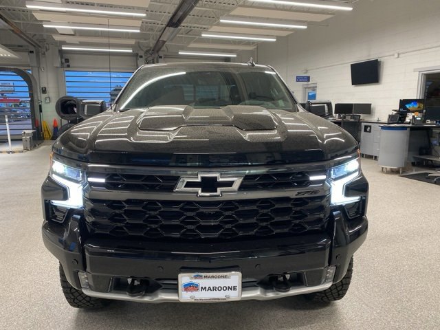 New 2026 Chevrolet Silverado 1500 ZR2 video 2