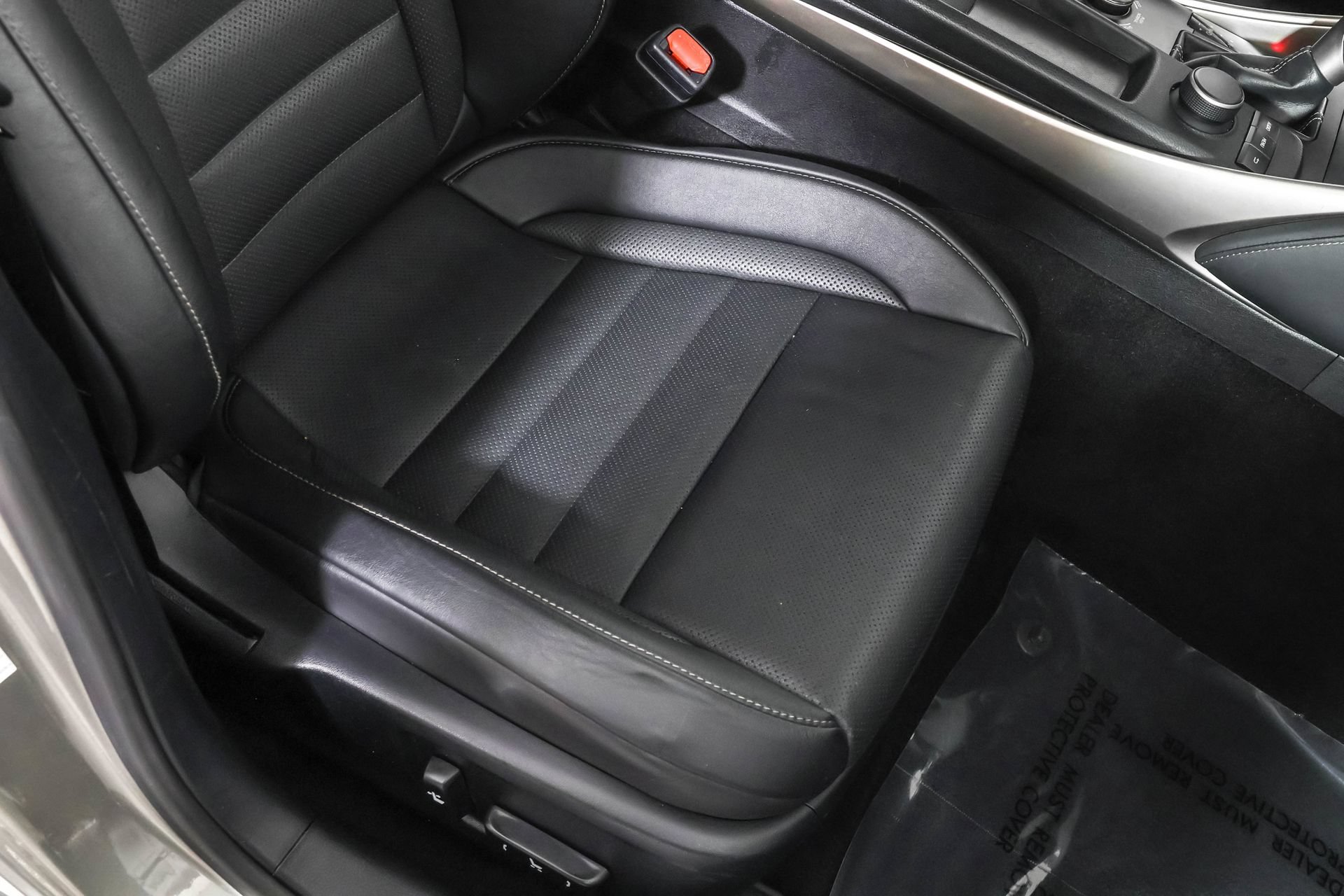 Used 2016 Lexus IS 200t w/ F Sport Package RWD image 47