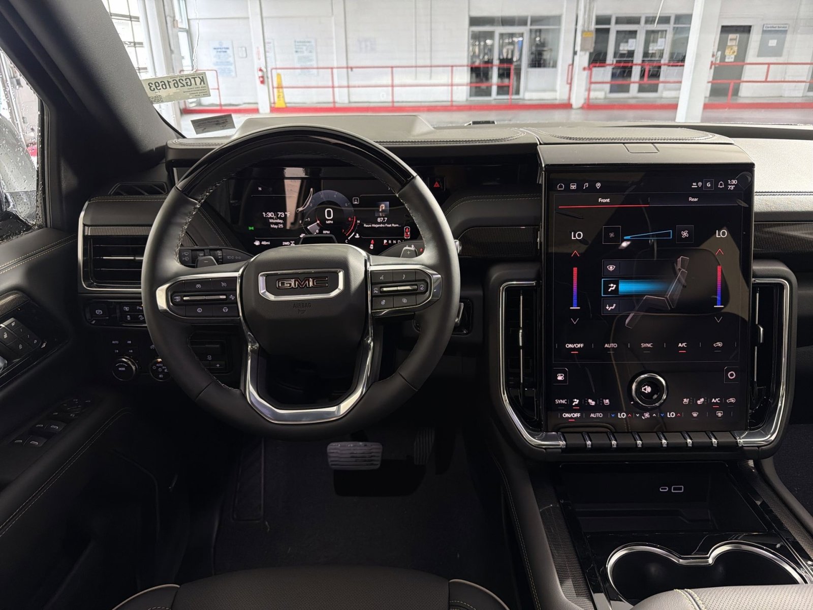 New 2026 GMC Yukon Elevation w/ Elevation Premium Package AWD/4WD image 8