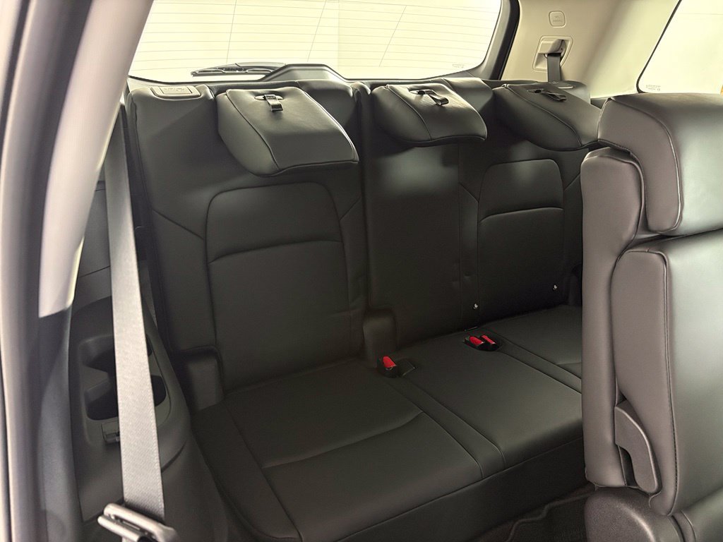 New 2026 Nissan Pathfinder SL FWD image 39