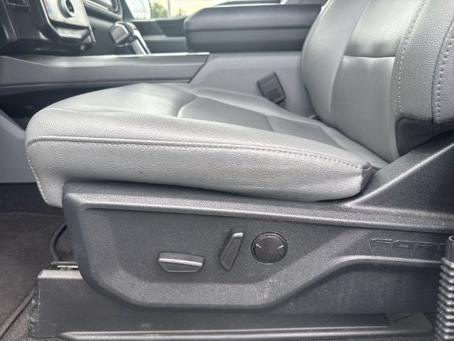 Used 2025 Ford F150 Lightning Flash AWD/4WD image 16