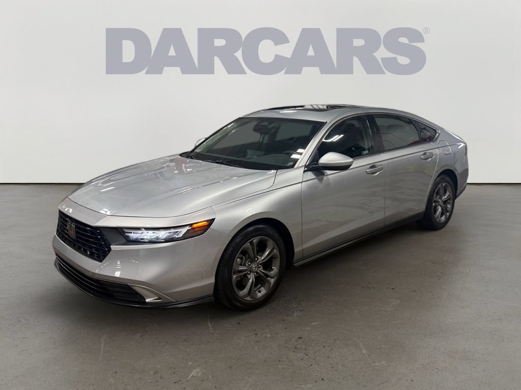 Used 2024 Honda Accord EX image 3
