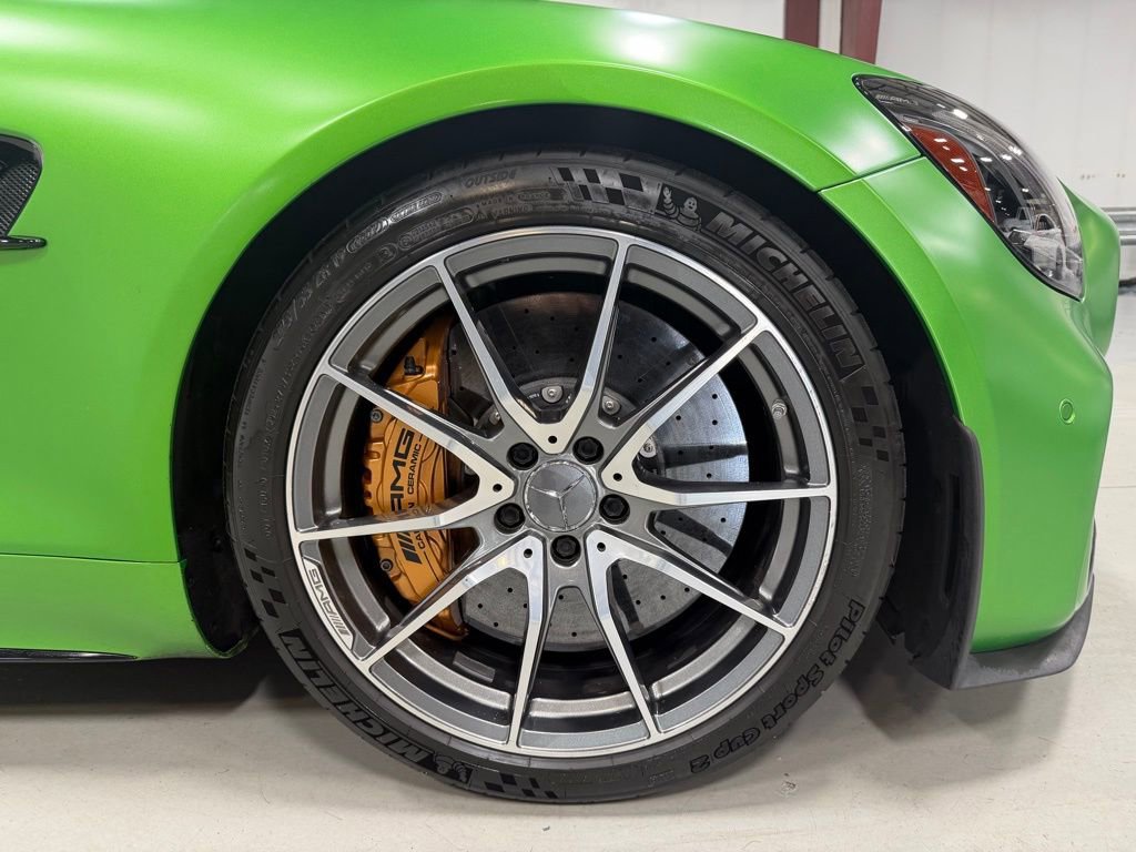 Used 2020 Mercedes-Benz AMG GT R image 16