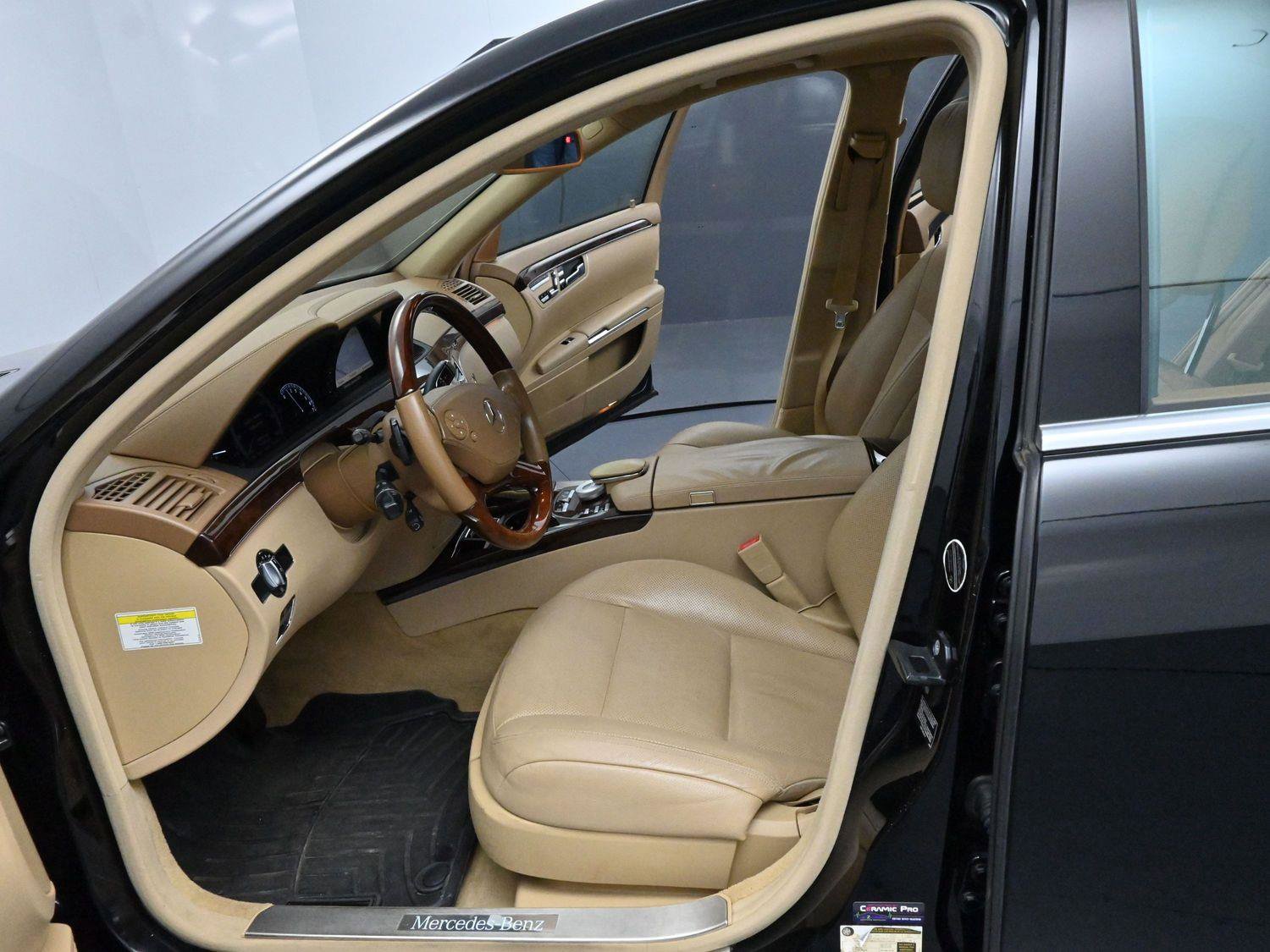 Used 2012 Mercedes-Benz S 550 4MATIC image 13