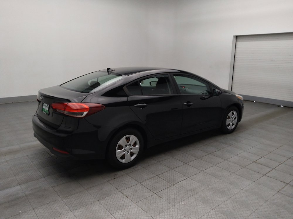 Used 2018 Kia Forte LX w/ LX Rear Camera Package image 10