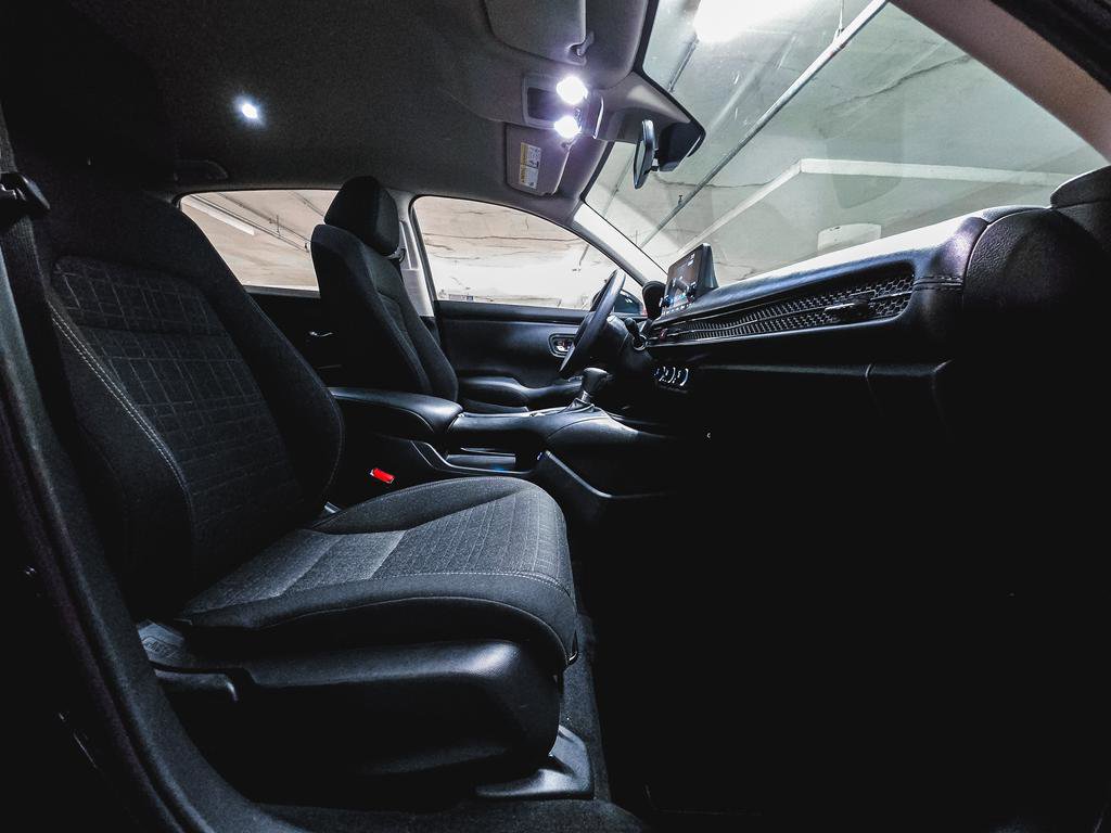 Used 2024 Honda HR-V LX image 32