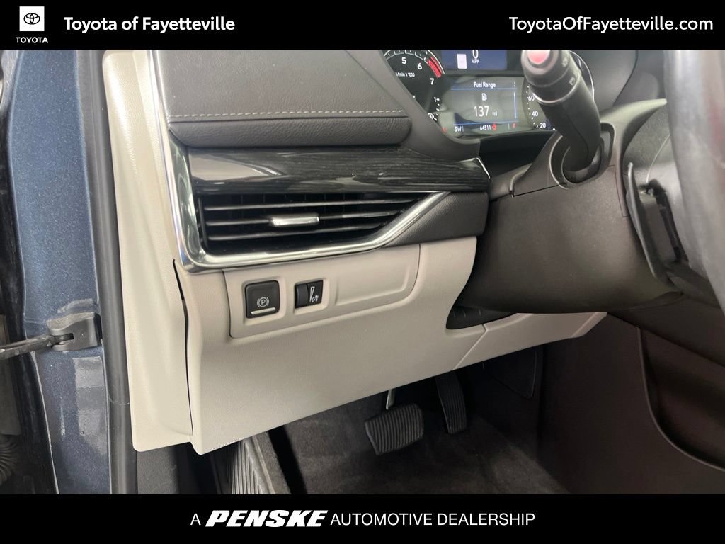 Used 2019 Cadillac XT4 Premium Luxury w/ Driver Awareness Package FWD image 28