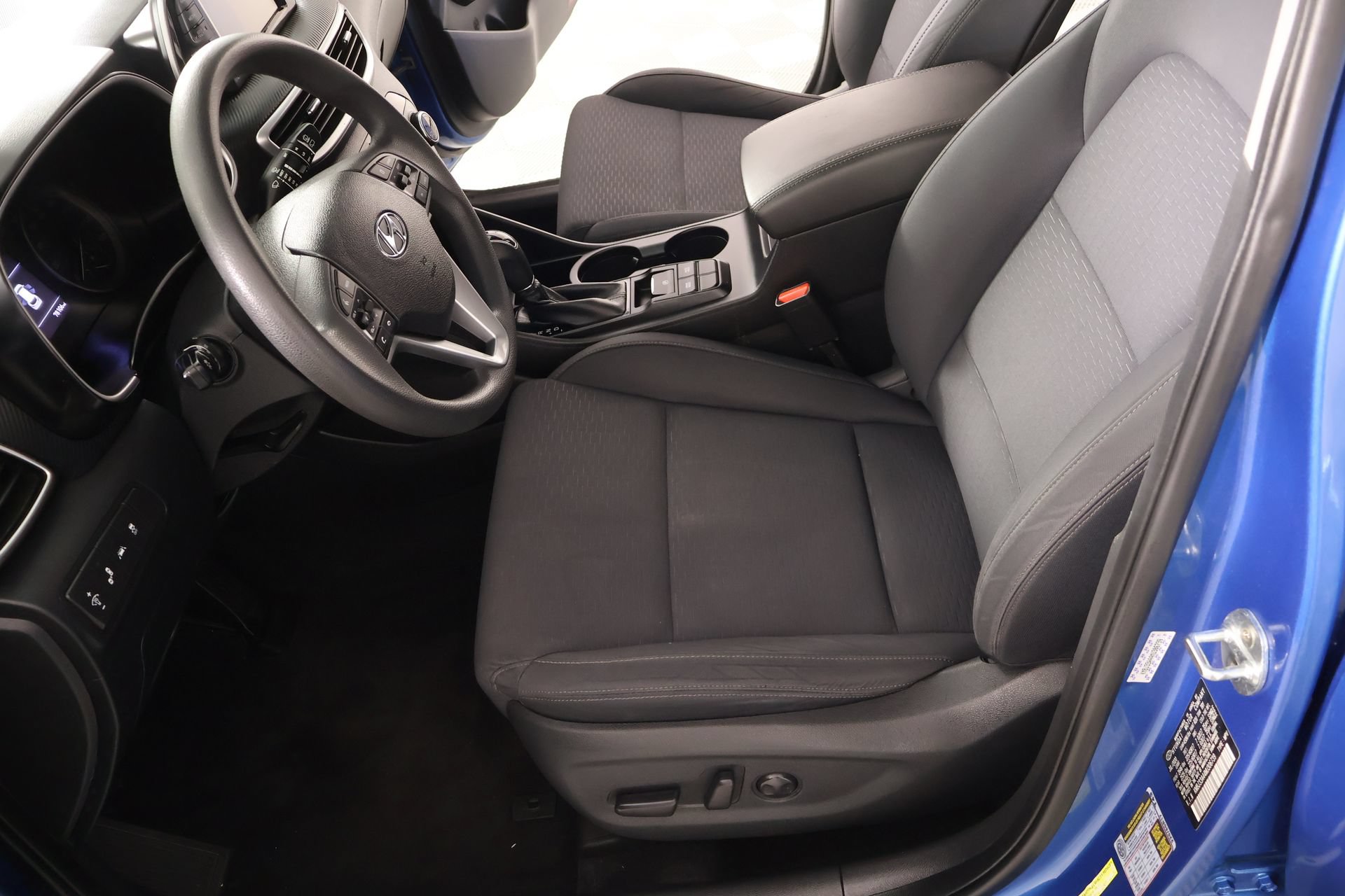 Used 2021 Hyundai Tucson Value FWD image 11