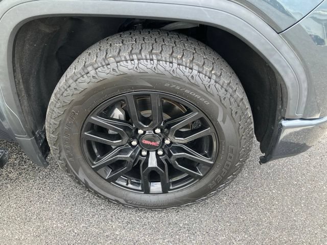 Used 2020 GMC Sierra 1500 Elevation w/ Elevation Value Package AWD/4WD image 4