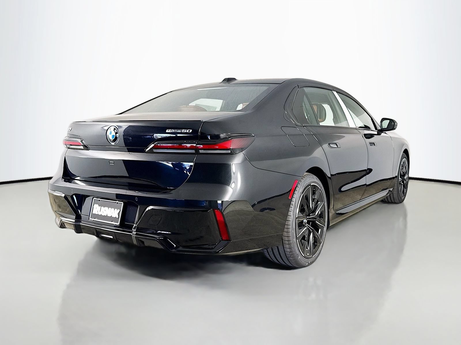New 2026 BMW i7 eDrive50 w/ M Sport Package RWD image 7