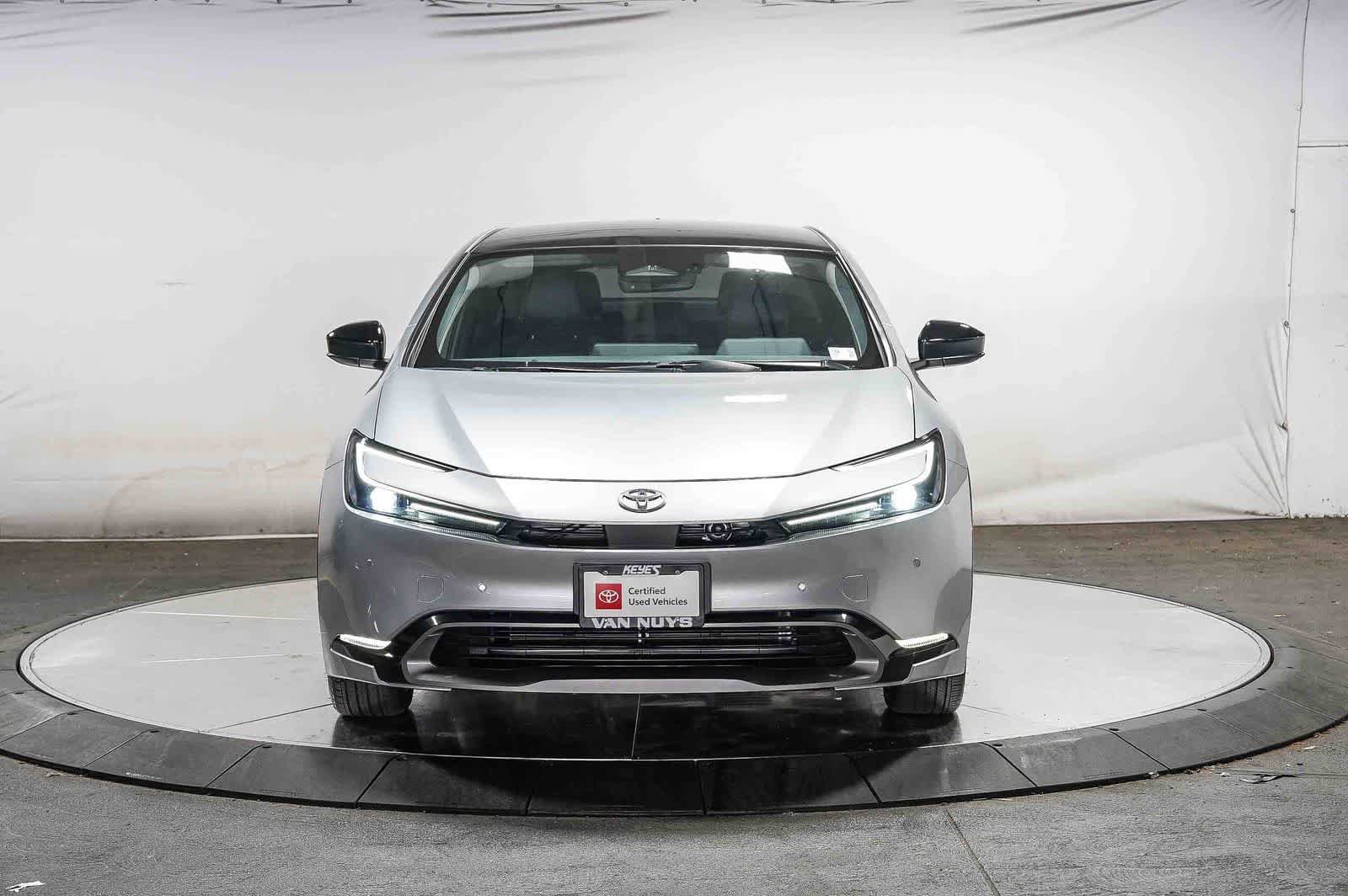 Certified 2026 Toyota Prius XLE FWD image 7