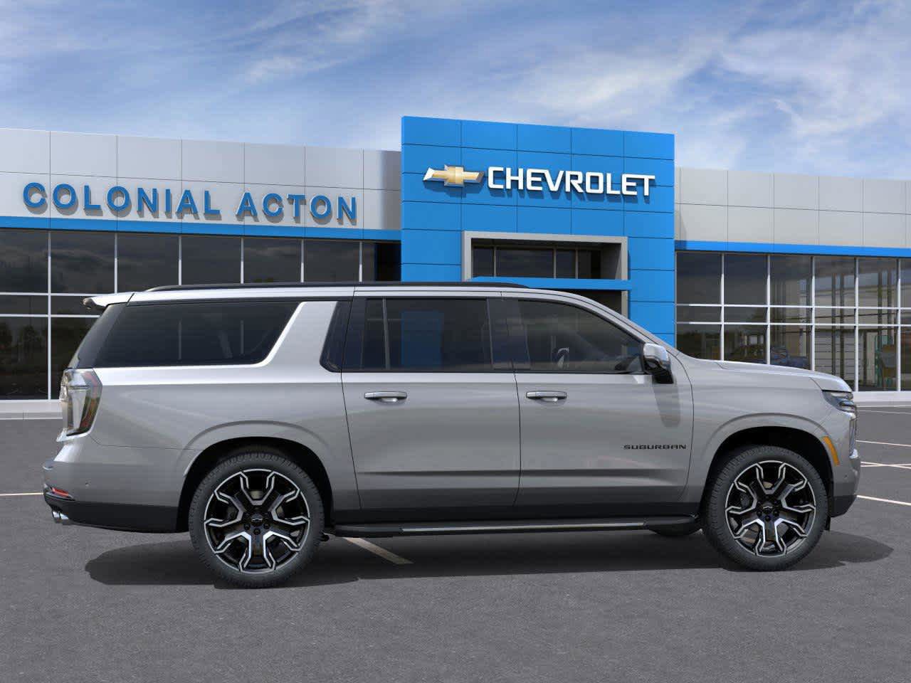 New 2026 Chevrolet Suburban RST w/ RST Capability Package AWD/4WD image 5