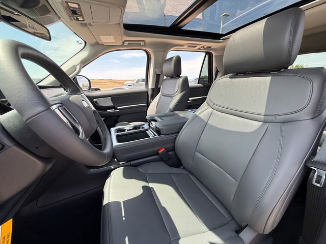 New 2026 Ford Expedition Active AWD/4WD image 24
