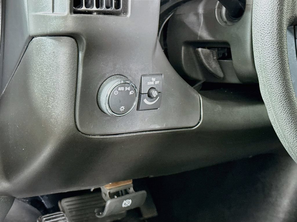Used 2025 GMC Savana 2500 w/ Driver Convenience Package RWD image 17