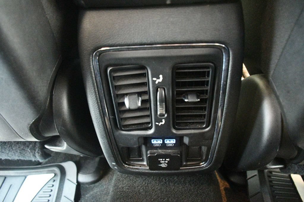 Used 2022 Jeep Grand Cherokee Limited AWD/4WD image 68
