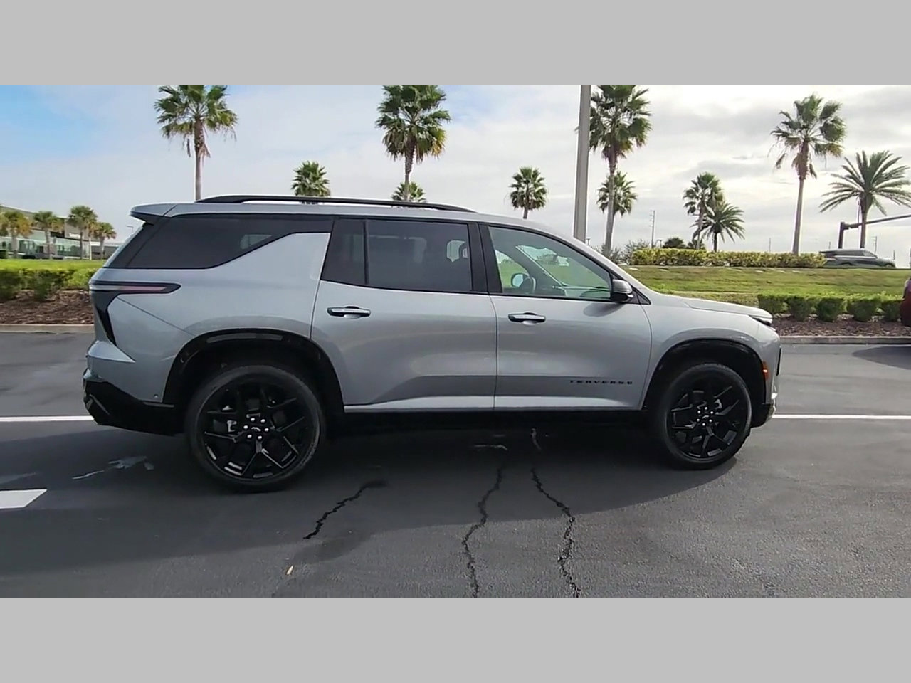 New 2026 Chevrolet Traverse RS image 24