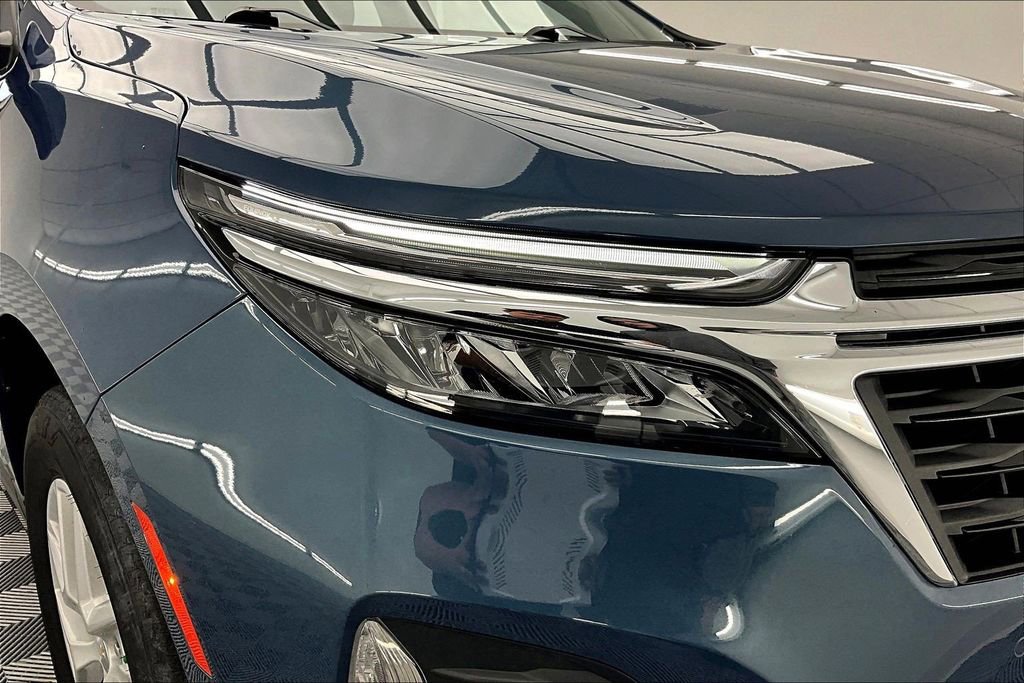 Used 2024 Chevrolet Equinox LT image 29