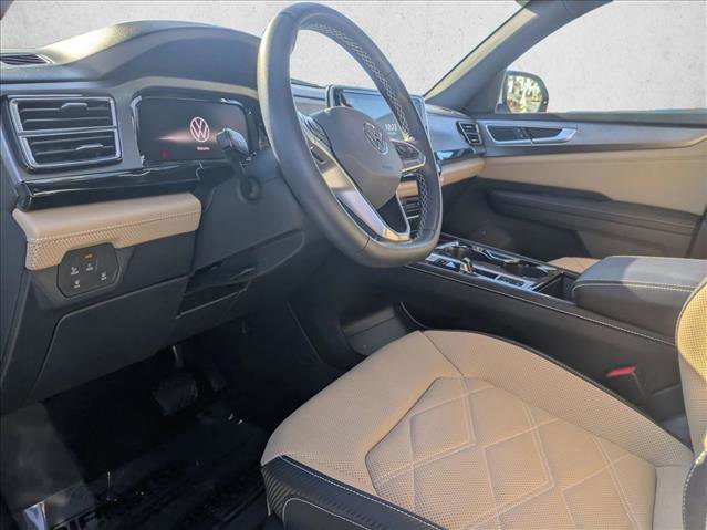 Used 2024 Volkswagen Atlas Cross Sport SE image 10