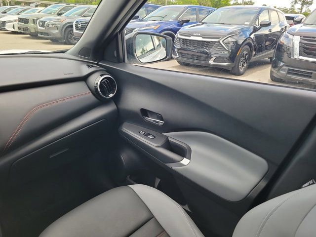 Certified 2023 Nissan Kicks SR w/ SR Premium Package FWD image 15