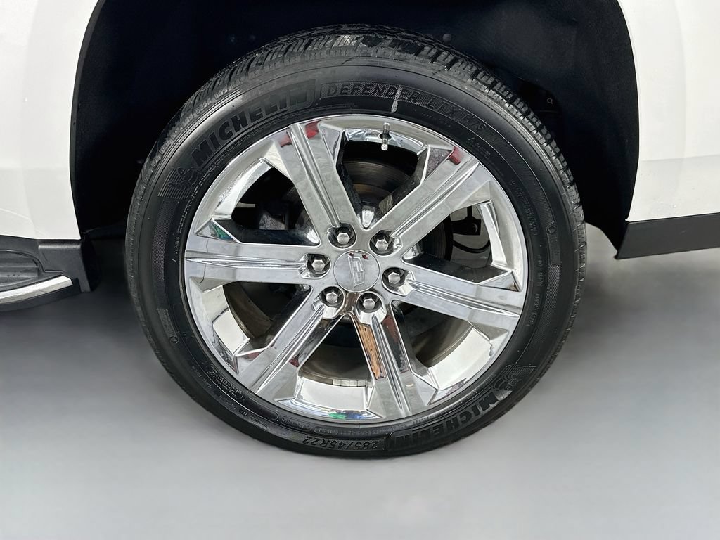 Used 2020 Cadillac Escalade Premium Luxury AWD/4WD image 35