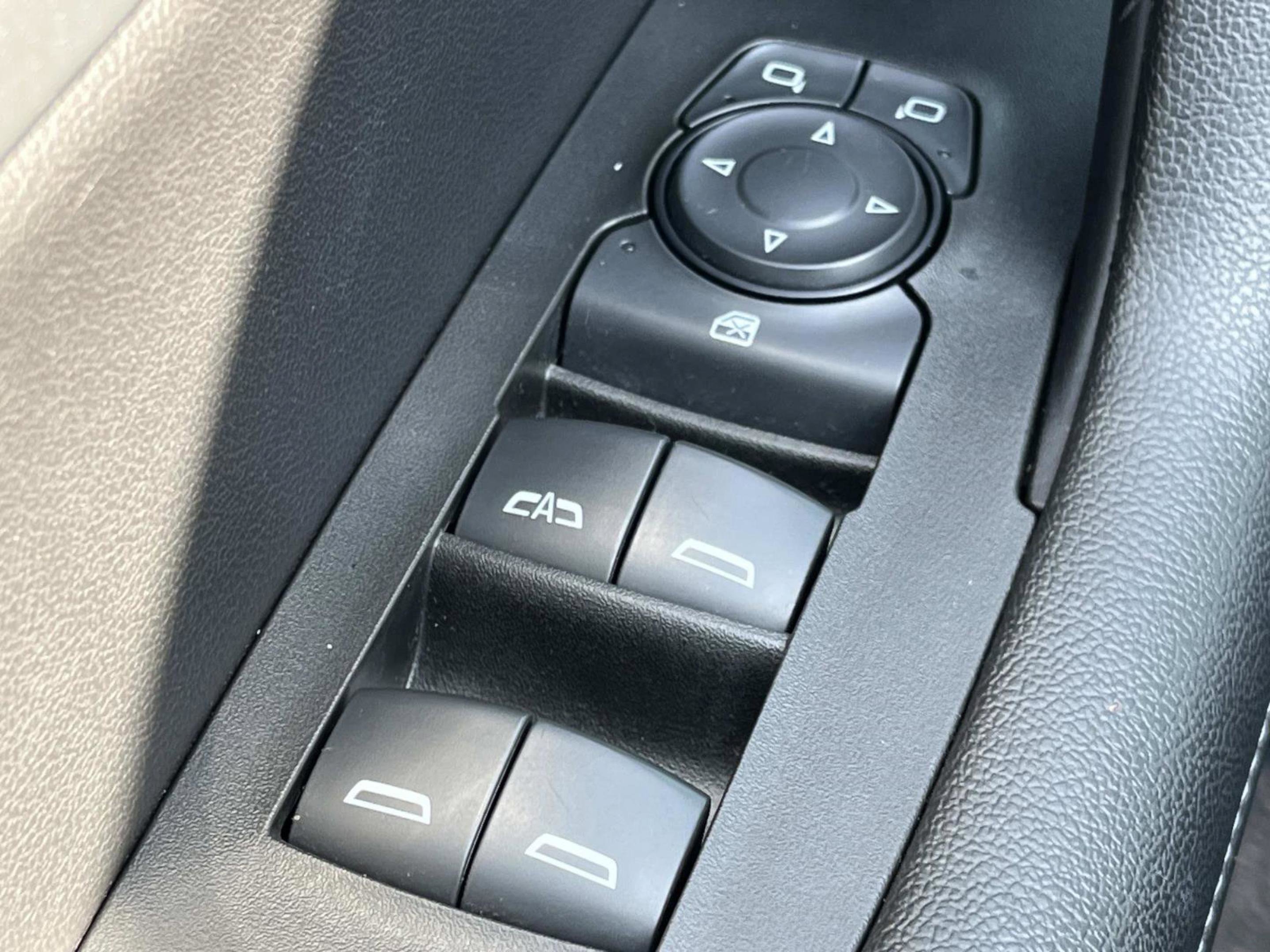 Used 2021 Chevrolet Blazer LT image 27