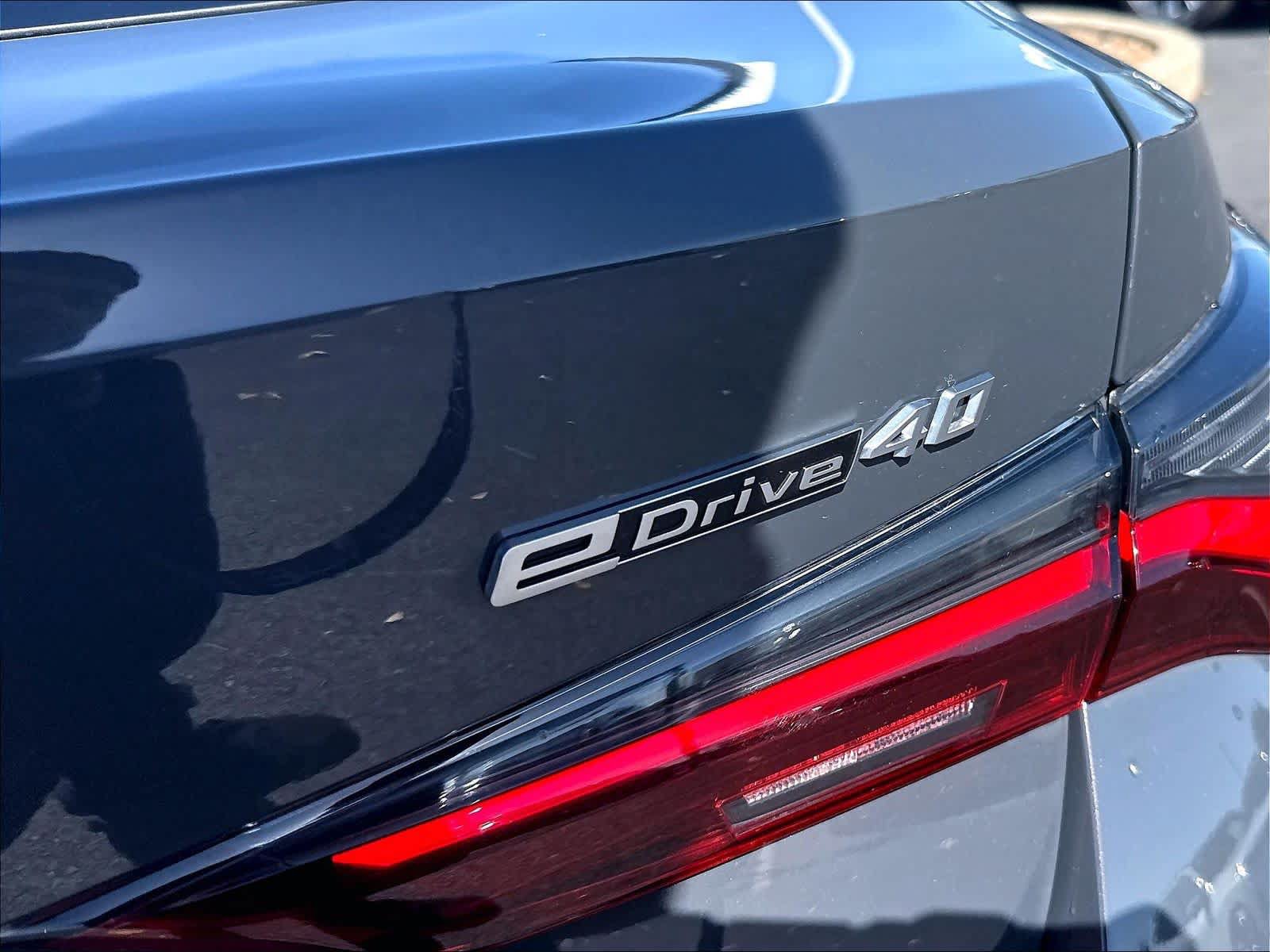 Used 2023 BMW i4 eDrive40 RWD image 26