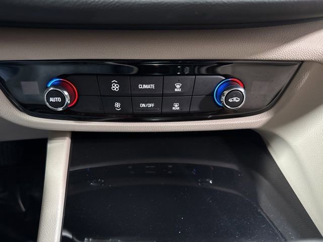 Used 2020 Buick Regal Preferred FWD image 19