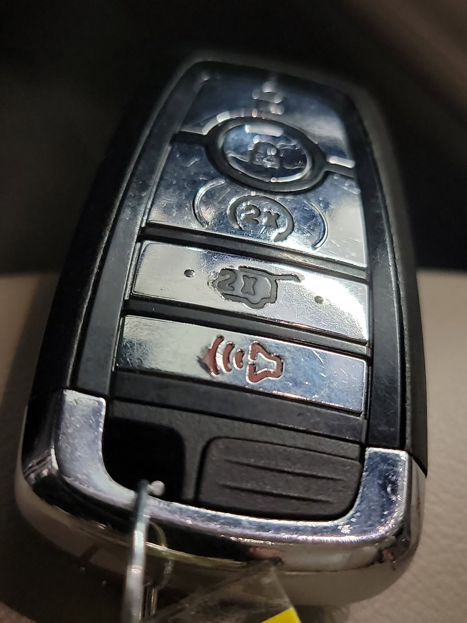 Used 2022 Lincoln Corsair FWD image 31