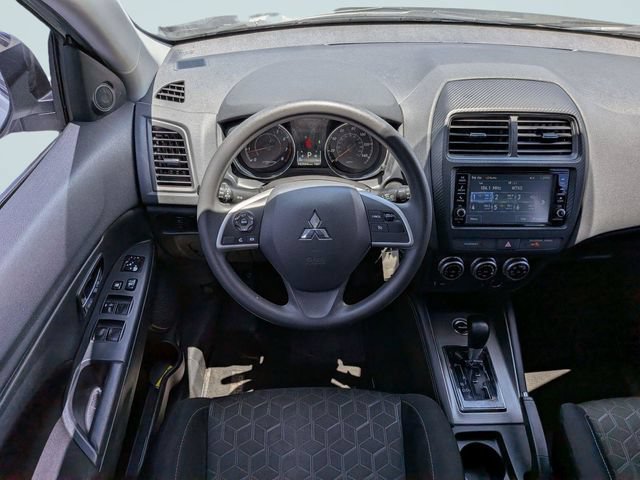Used 2022 Mitsubishi Outlander Sport ES AWD/4WD image 15