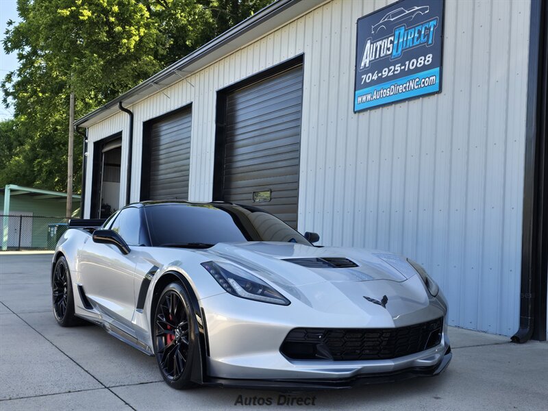 Used 2016 Chevrolet Corvette Z06 w/ Z07 Performance Package RWD image 26