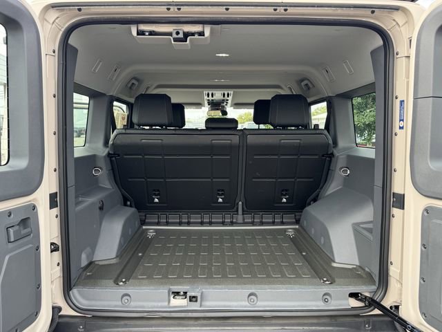 Used 2024 INEOS Grenadier image 28