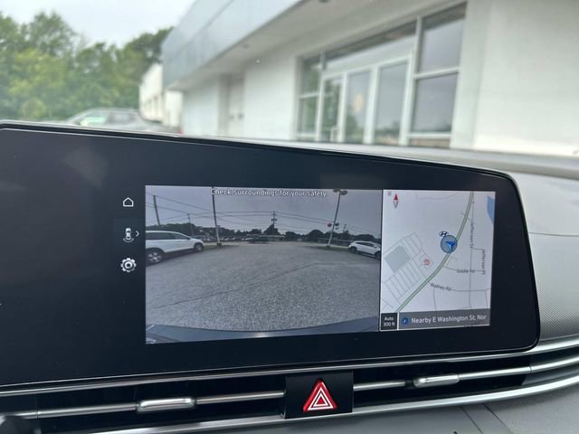 Used 2023 Hyundai Elantra SEL w/ Convenience Package image 28