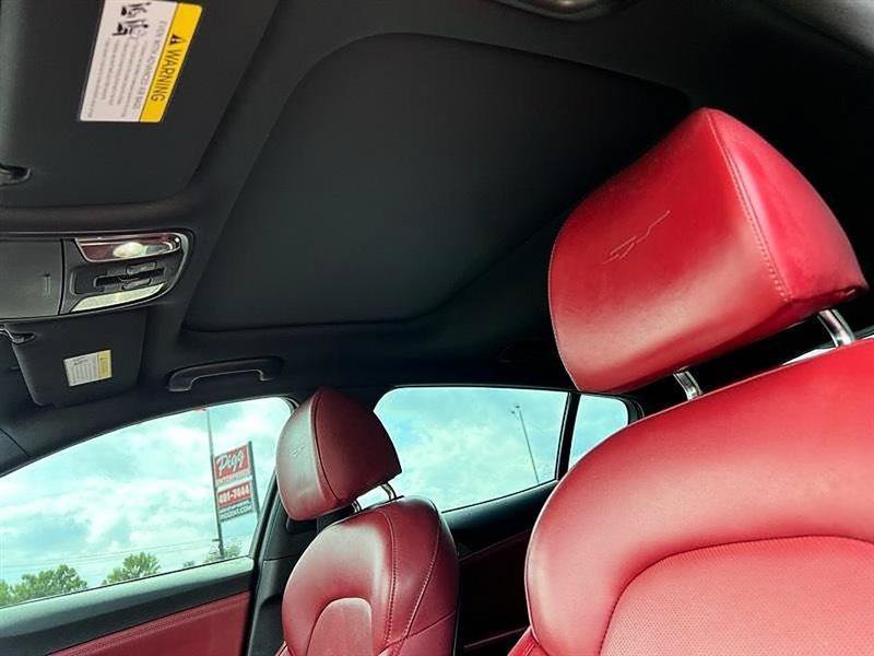 Used 2021 Kia Stinger GT2 RWD image 21