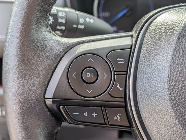 Used 2022 Toyota RAV4 Limited AWD/4WD image 22