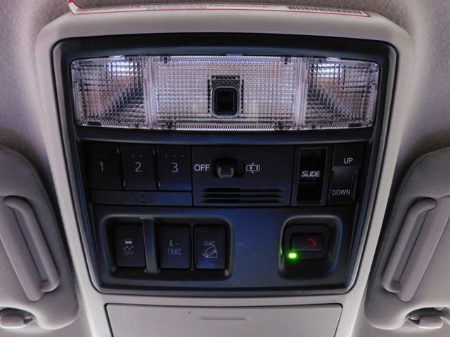 Used 2021 Toyota 4Runner Limited image 31