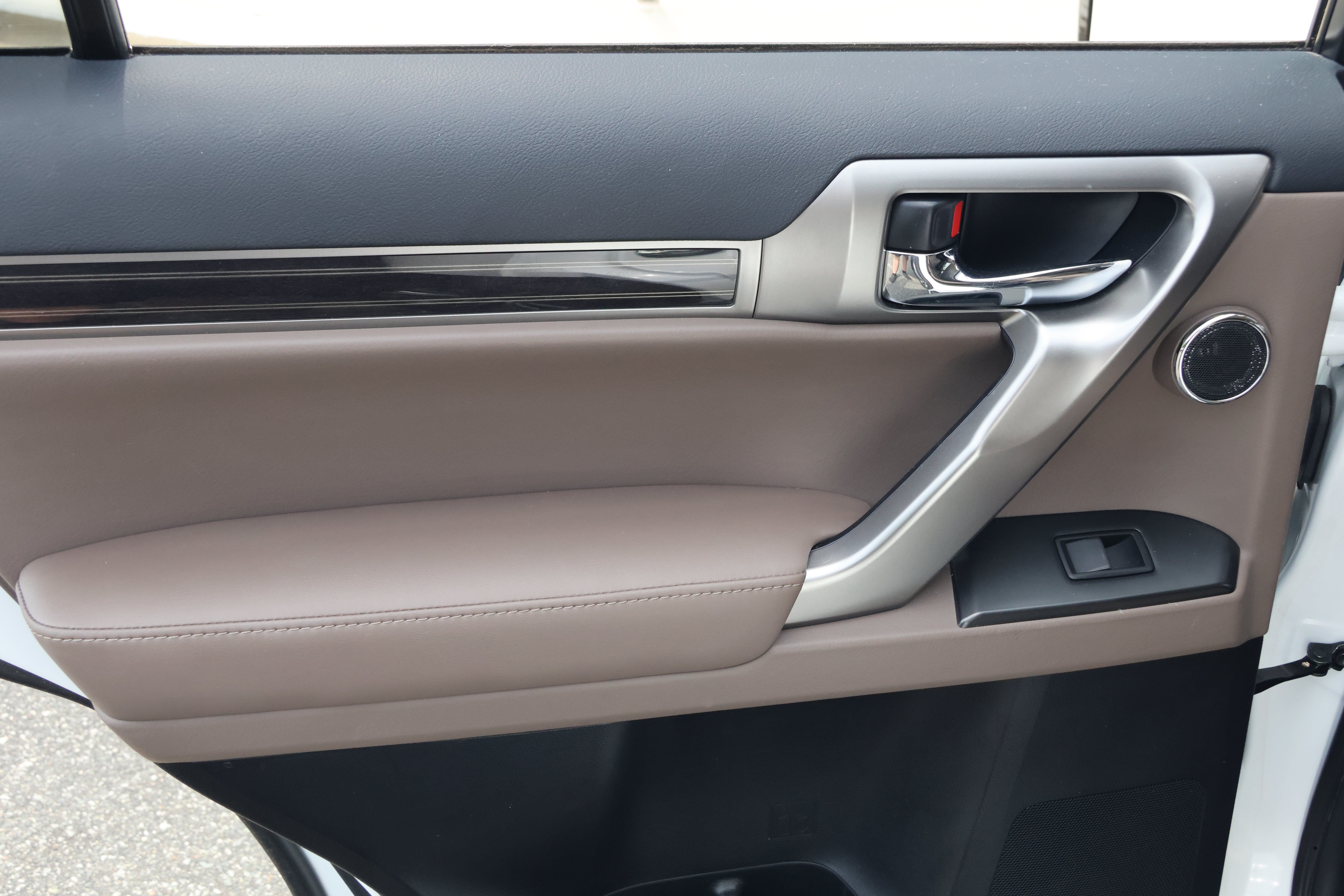 Certified 2023 Lexus GX 460 Luxury w/ Accessory Package AWD/4WD image 35