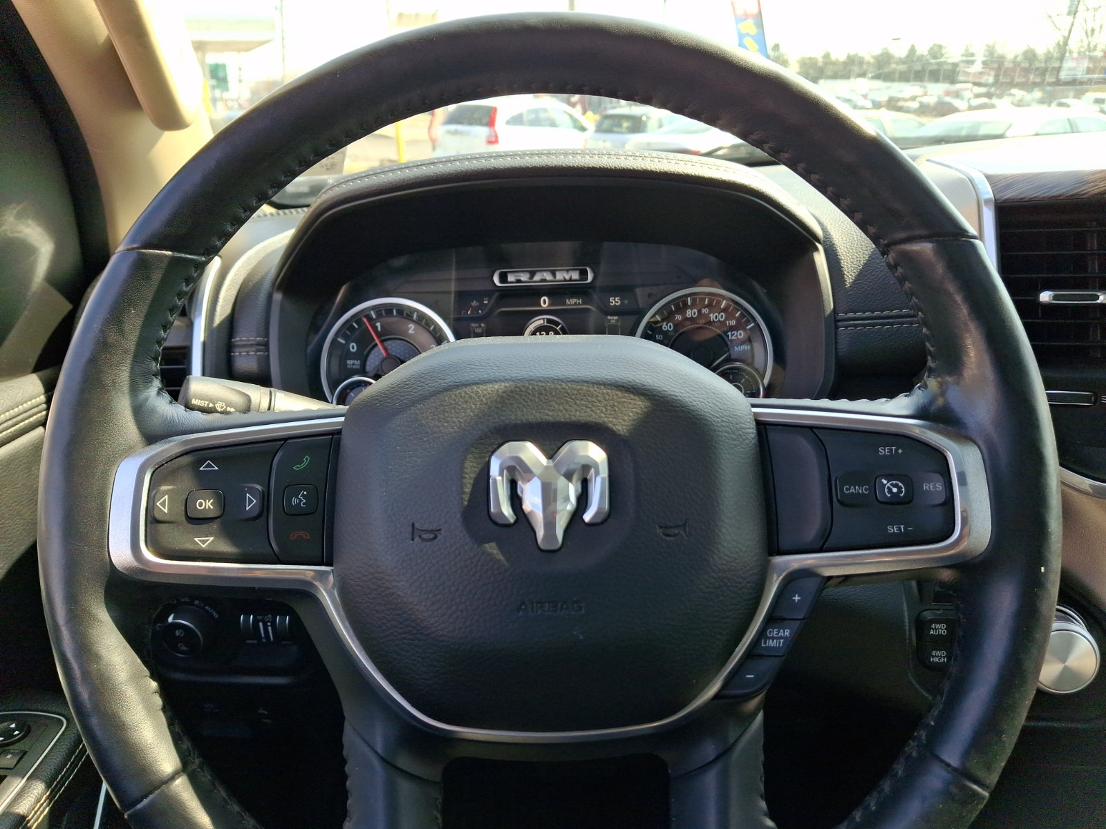 Used 2020 RAM 1500 Laramie AWD/4WD image 19
