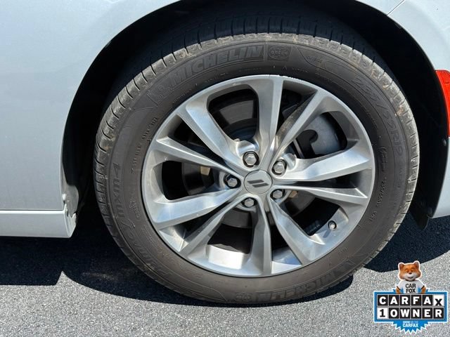 Used 2023 Dodge Charger SXT AWD/4WD image 29