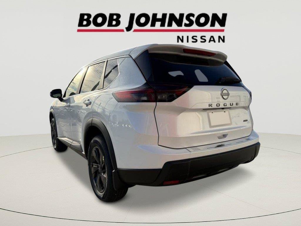 New 2026 Nissan Rogue Dark Armor AWD/4WD image 5
