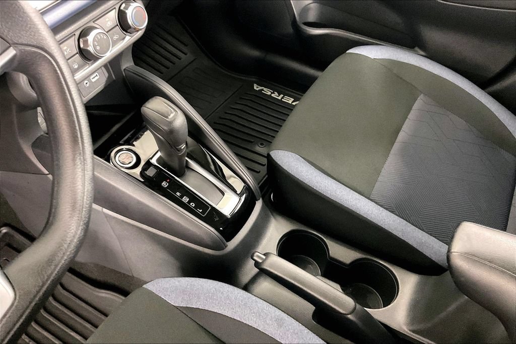 Used 2025 Nissan Versa SV w/ Trunk Package FWD image 15