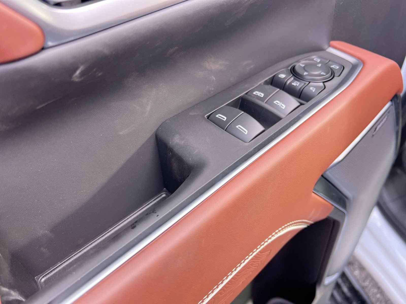 New 2026 GMC Sierra 3500 Denali Ultimate w/ Snow Plow Prep/Camper Package image 14