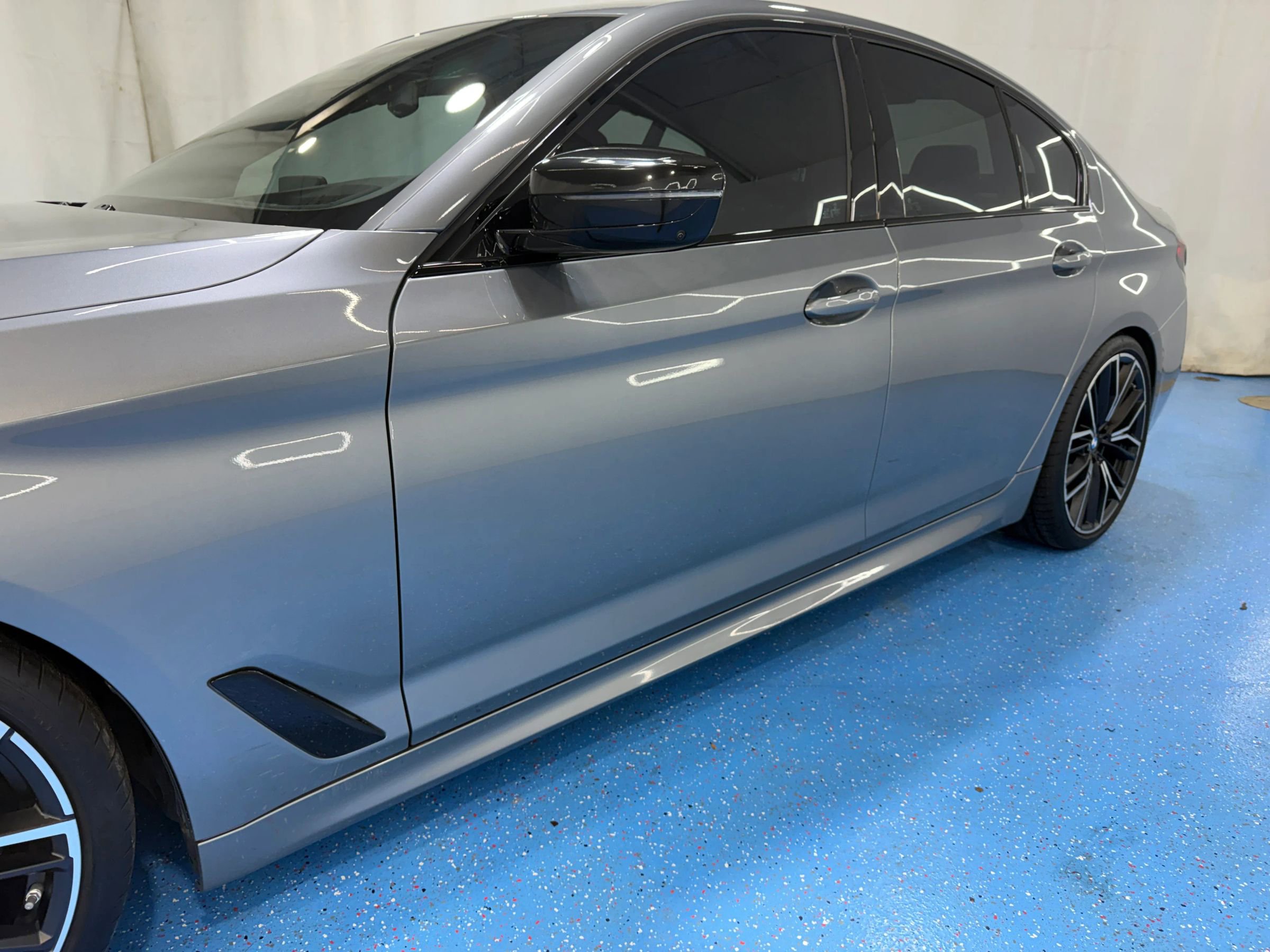 Used 2023 BMW M550i xDrive w/ Premium Enhanced Package AWD/4WD image 14