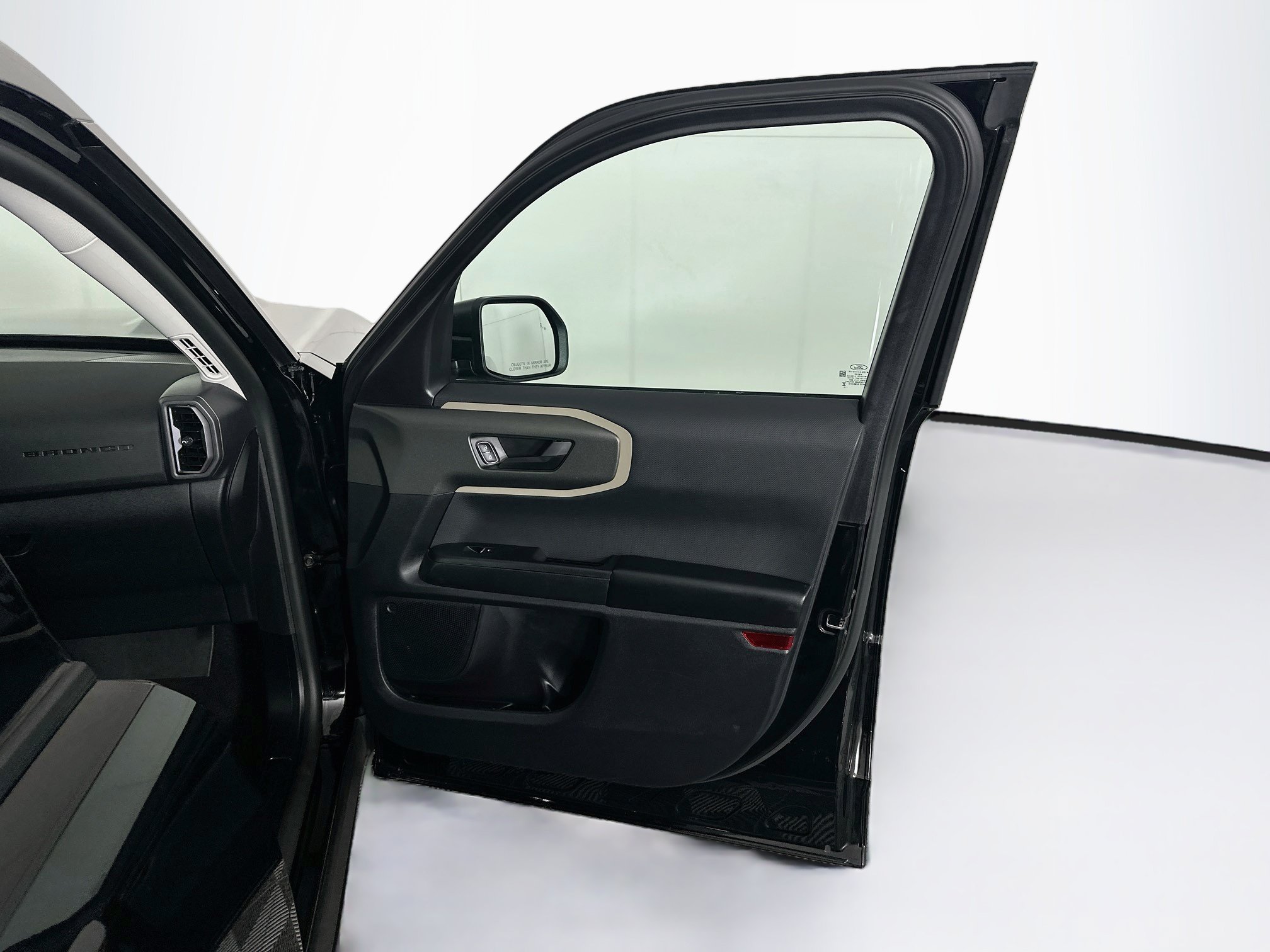 Used 2025 Ford Bronco Sport Big Bend AWD/4WD image 32