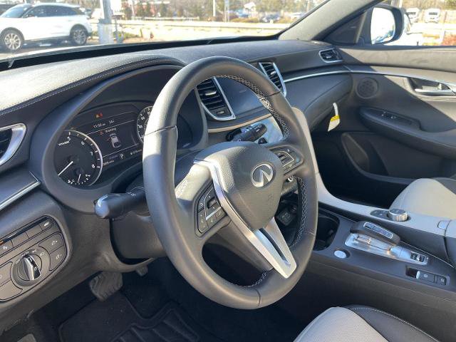 Certified 2025 INFINITI QX55 Luxe w/ Cargo Package image 11