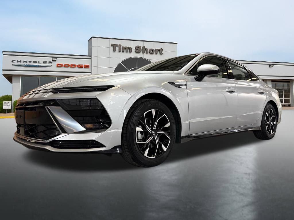 Used 2025 Hyundai Sonata SEL FWD image 10